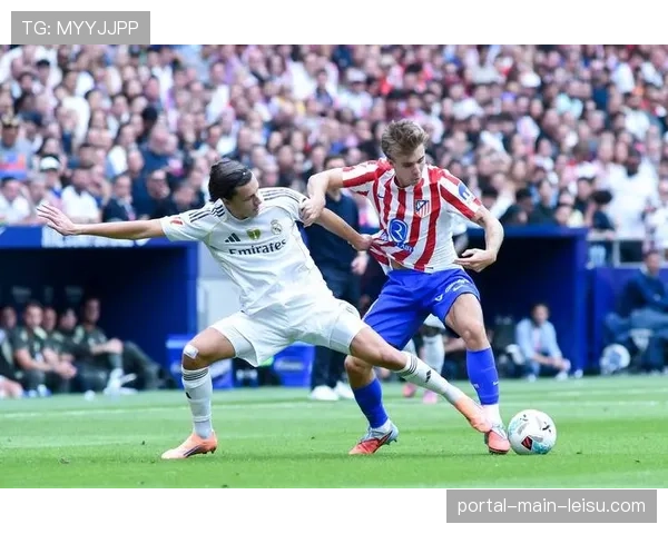 萨拉戈萨举办业余足球防守专题研讨会，前西甲球员讲解区域结合盯人实战技巧