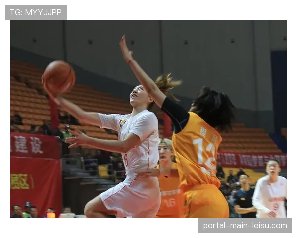 日本女篮季前赛对阵凤凰城水星，国际篮球交流持续进行
